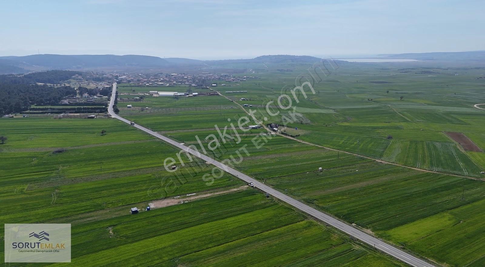 Mecidiye Köy Girişinde Ana Yola Cepheli 1660 M² Satılık Tarla - Görsel 2