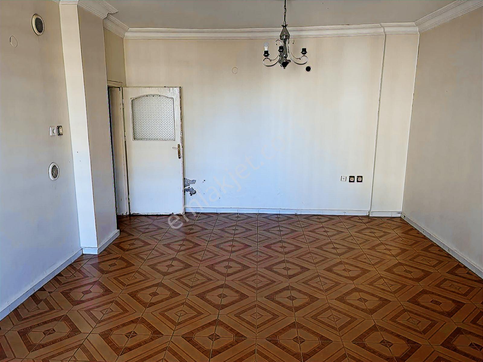 Alaaddin Okçu K İ R A L I Y O R Diyarbakır Cad. 3+1 Ofis - Görsel 3
