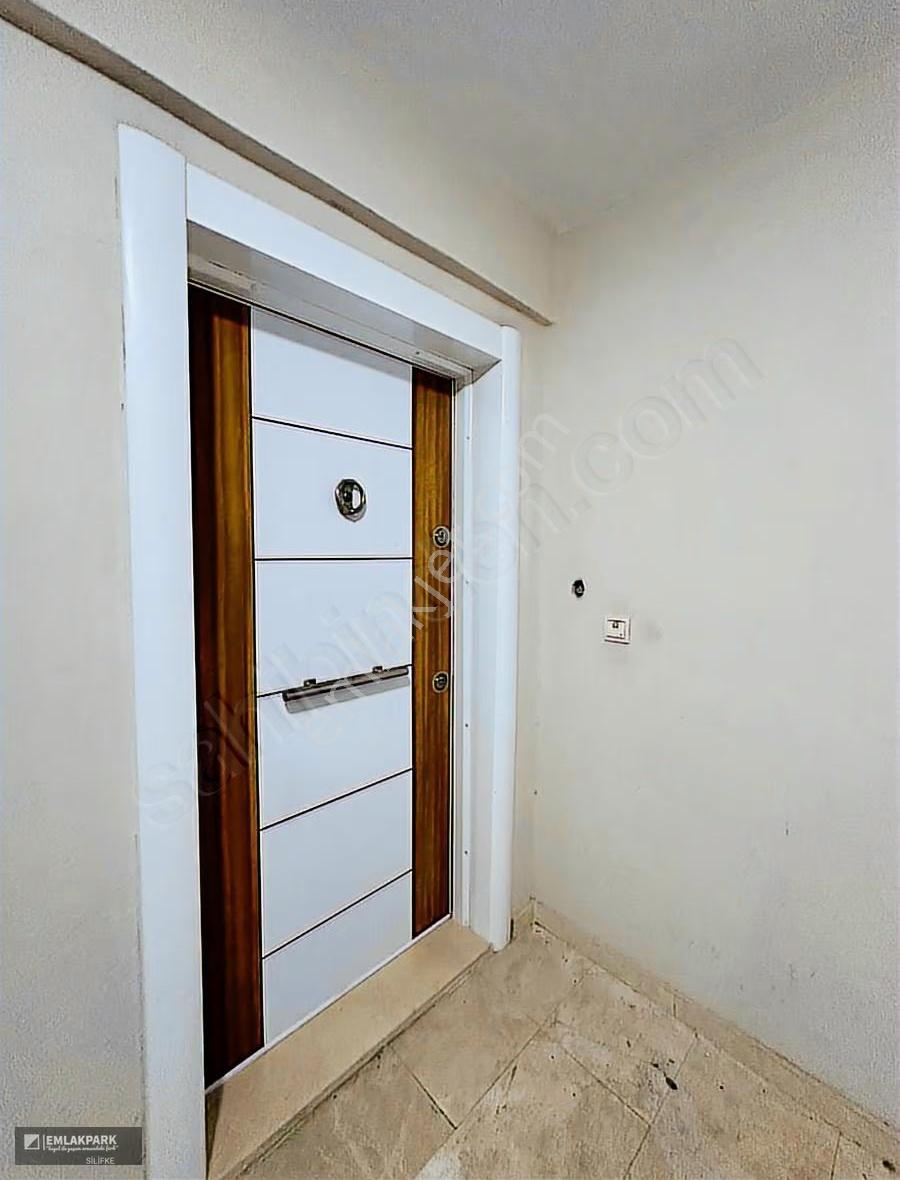 Emlakparkdan Silifke Atik Mahallesinde Kiralık 5+1 Daire - Görsel 20