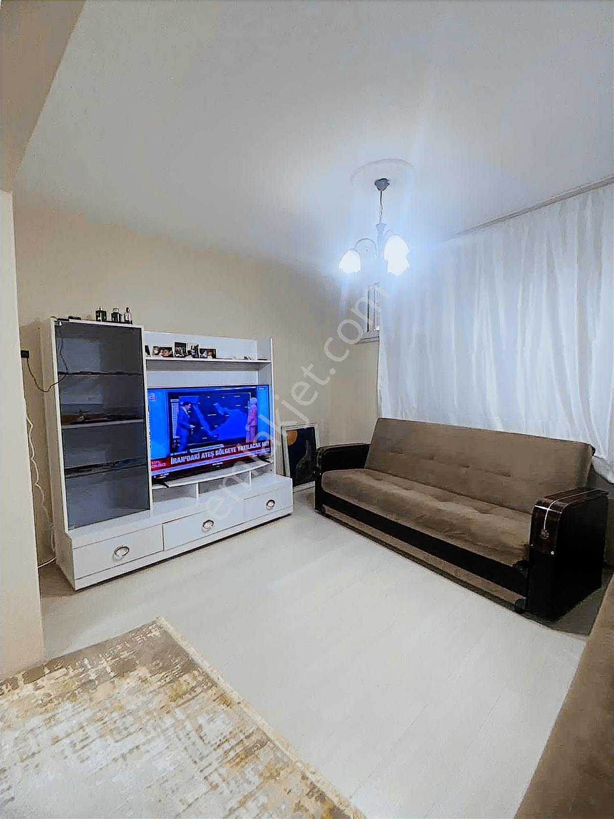 Çapa-şehremini Göbeğinde Satılık Fırsat Daire - Görsel 18