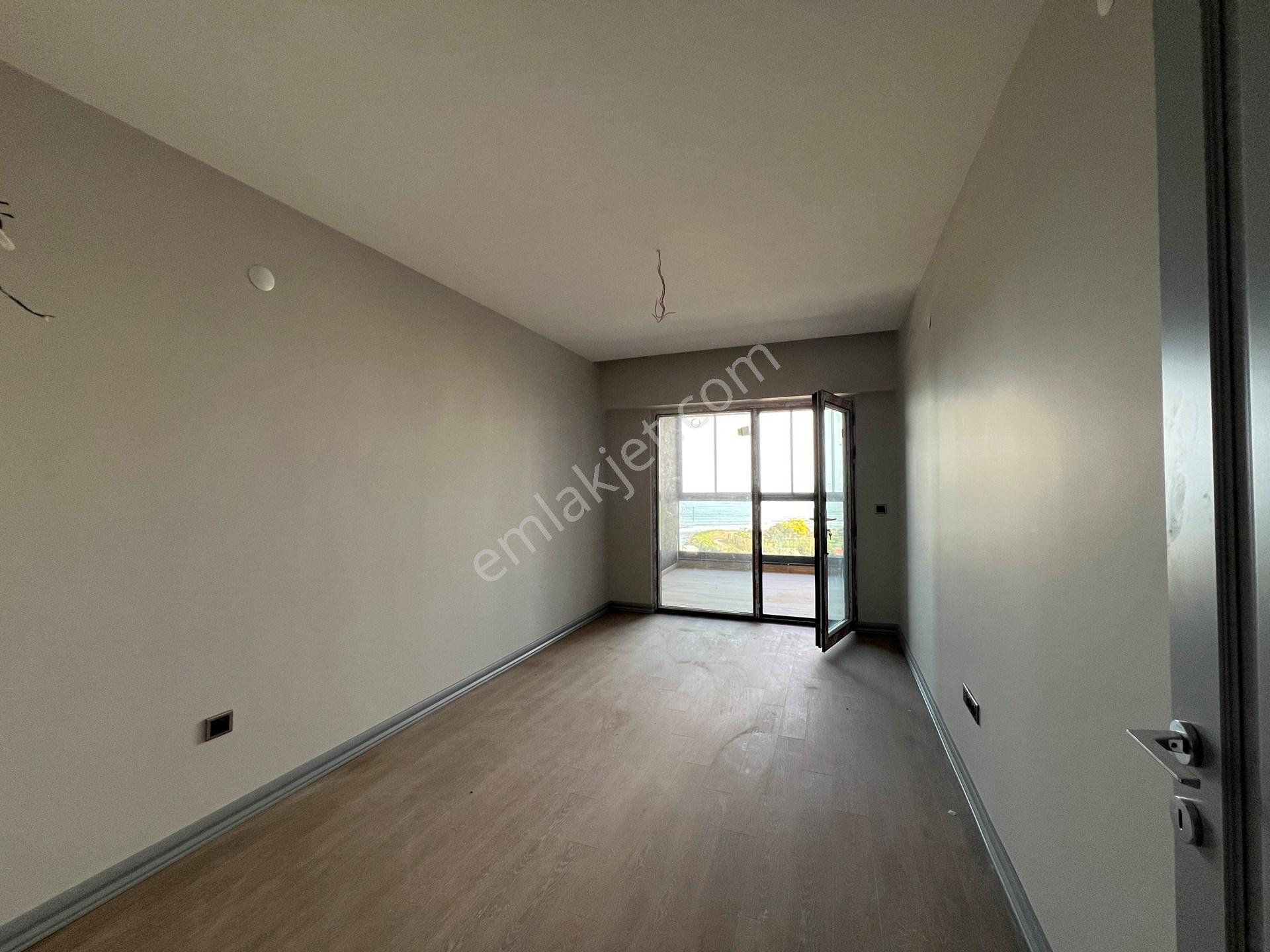 Trabzon Yalıncak'da Ki̇ralik 4+1 Sifir Dai̇re, Deni̇z Manzarali, Lüks Si̇te İçi̇nde - Görsel 7