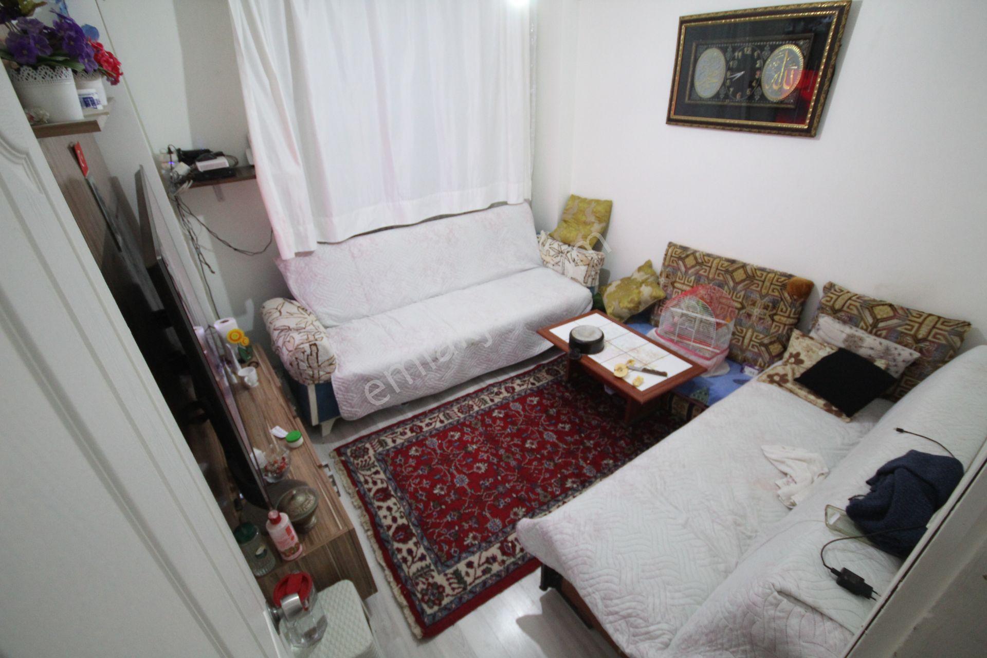 Old City'den Çavuşpaşada 2005 Yapımı 2+1 75m2 Kiracılı Bahçekatı Lüx Daire. - Görsel 8