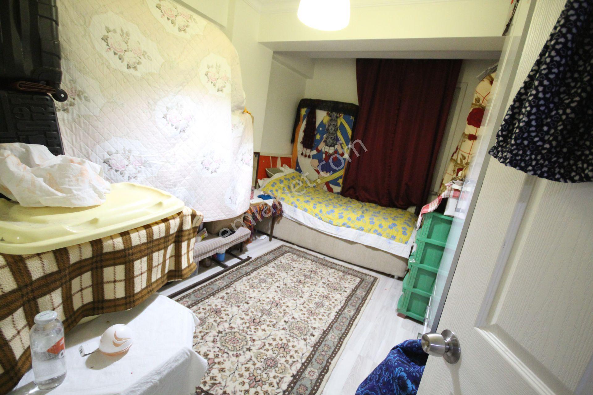 Old City'den Çavuşpaşada 2005 Yapımı 2+1 75m2 Kiracılı Bahçekatı Lüx Daire. - Görsel 10
