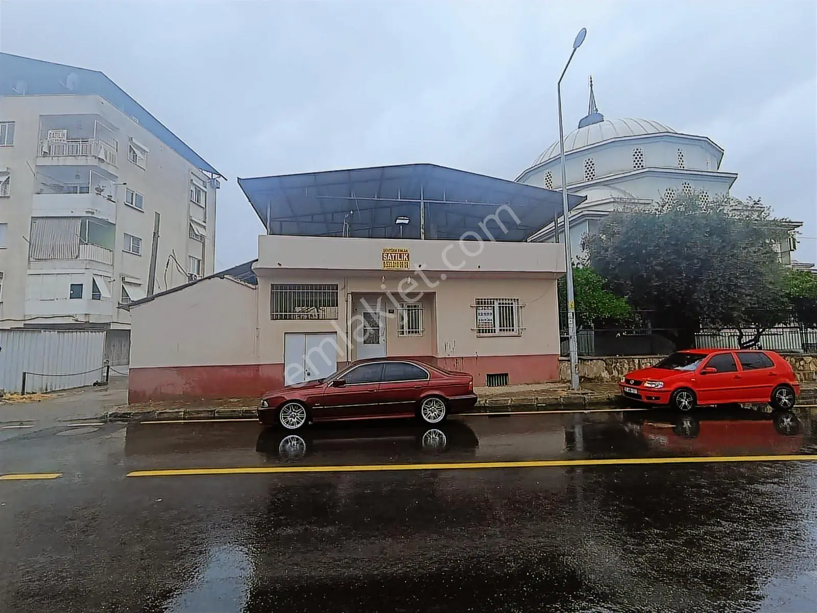 Şentürk Gayrimenkul | Cadde Üzeri 145 M² Müstakil Ev| Yatırımlık