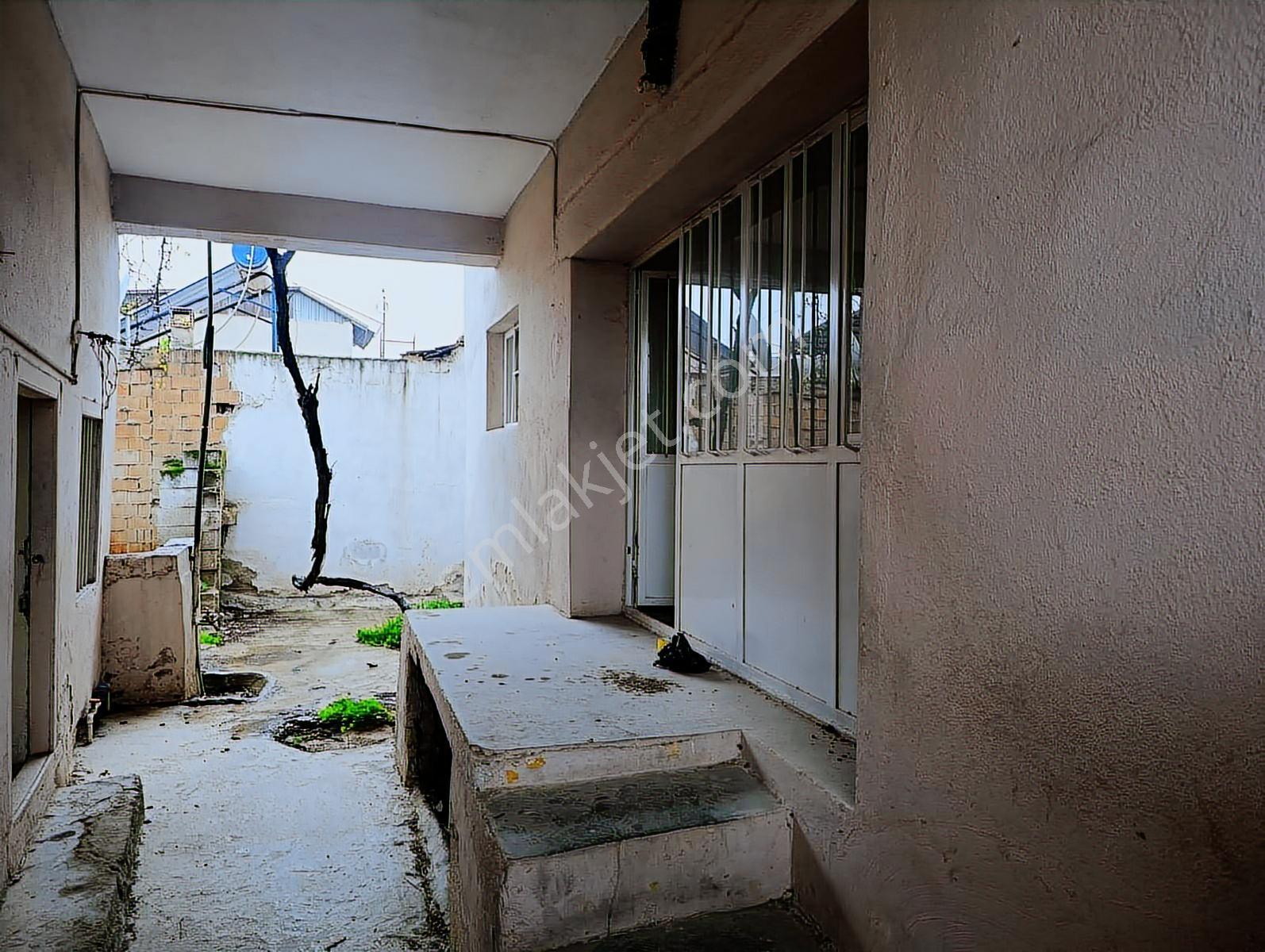 Şentürk Gayrimenkul | Cadde Üzeri 145 M² Müstakil Ev| Yatırımlık - Görsel 8