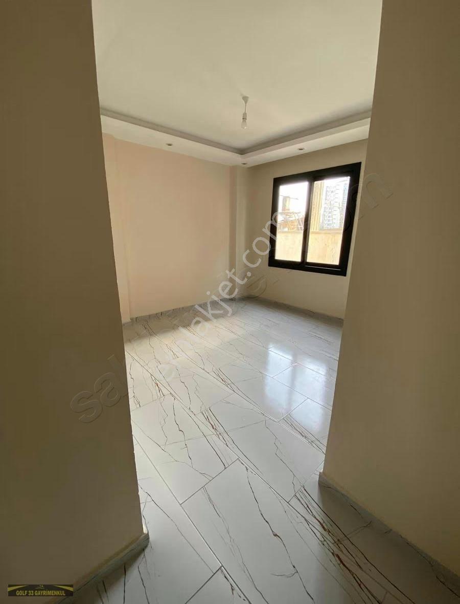 Çukurova Mahallesinde Kiralık 2+1 Geniş Daire - Görsel 23