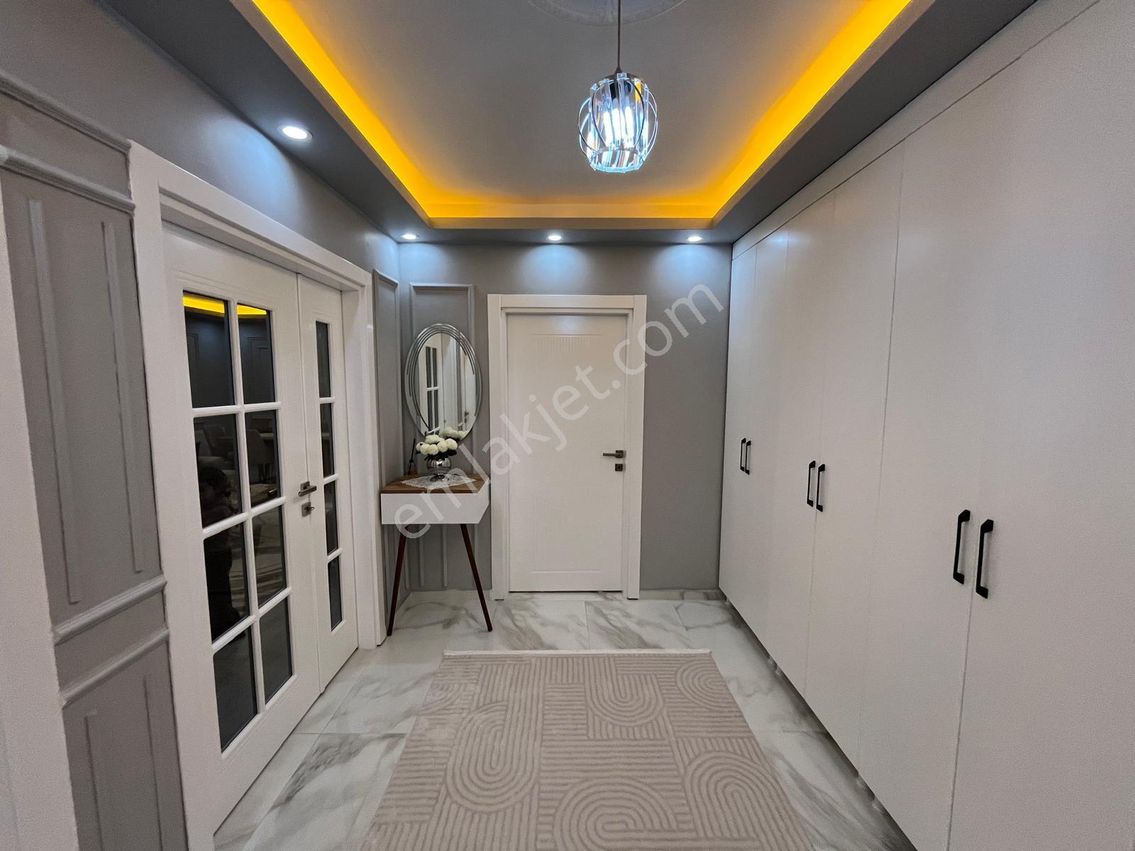 Alipaşa Mahallesinde Satılık Araç Takaslı 4+1 Site İçi Daire - Görsel 6