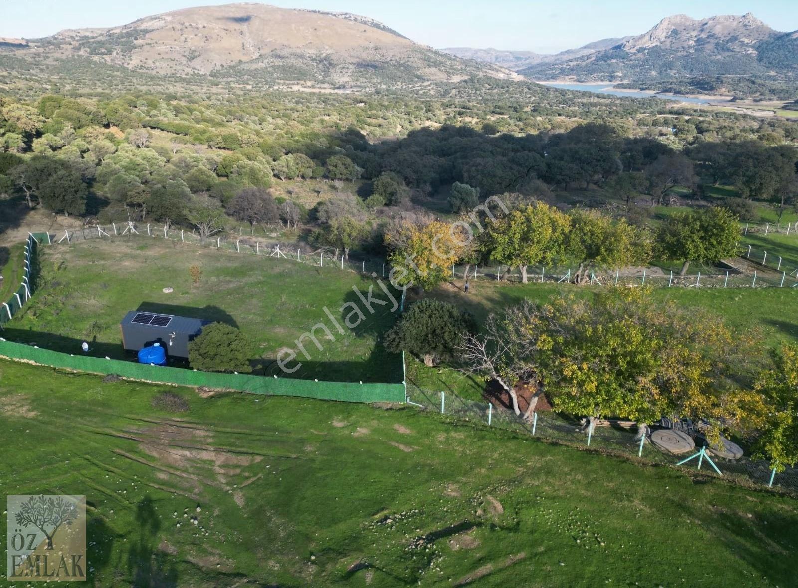 Çanakkale Gökçeada Öz Emlak'tan Muhteşem Lokasyon'da Hazır Bahçe