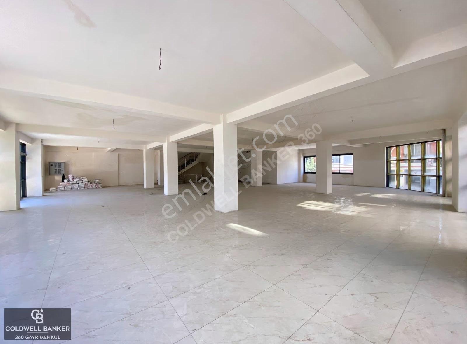 Aydın Efeler Merkez'de Kurumsal Plaza Kiralık - 1744 M² - Görsel 14