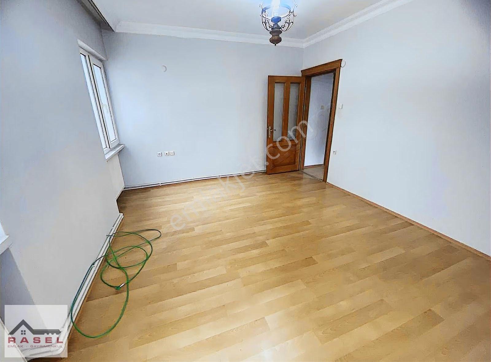 Kiralık Harika Konumda 3+1 Site İçerisinde Daire - Görsel 10