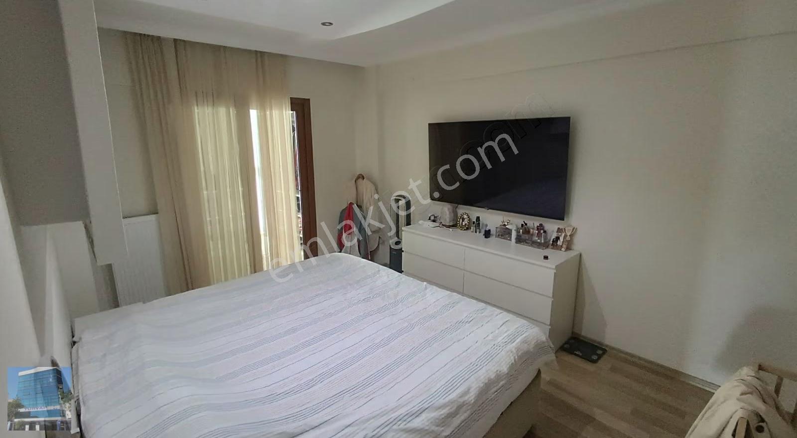 İstiklal Mahlleside Havuzlu Site İçerisinde 3+1 Lüx Satlık Daire - Görsel 7