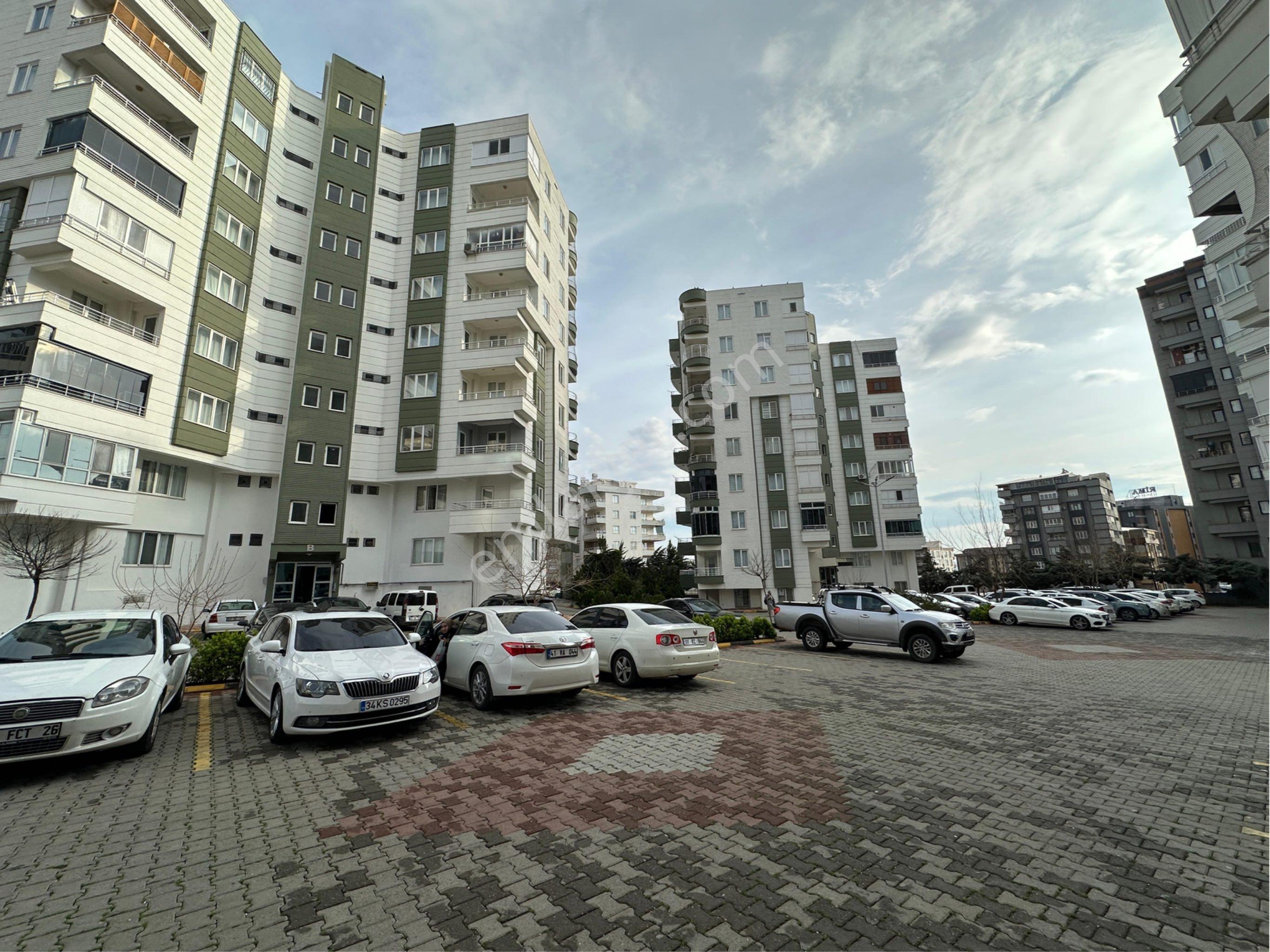 Acill Satılık 5 Odalı Süper Daire Çözüm Emlak’ta - Görsel 2