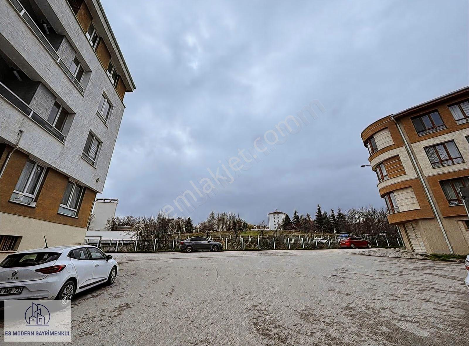 Anadolu Üni. Karşısı ~ Lüx Sıfır Eşyalı 1+1 Satılık Daire ~ - Görsel 6