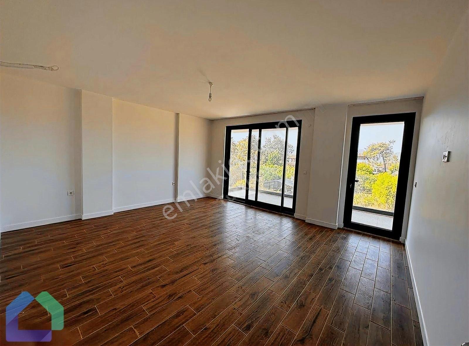 Çok Geniş (420 M2) Fırsat 1000 M2 Bahçeli İskanlı Sıfır Villa - Görsel 8