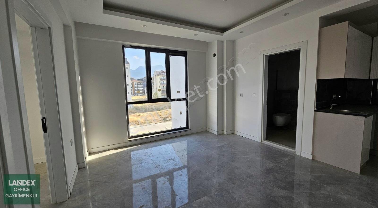 Karahasanlıda Sıfır Arakat 2+1 Kiralık Eşyalı-eşyasız Suit Daire - Görsel 11