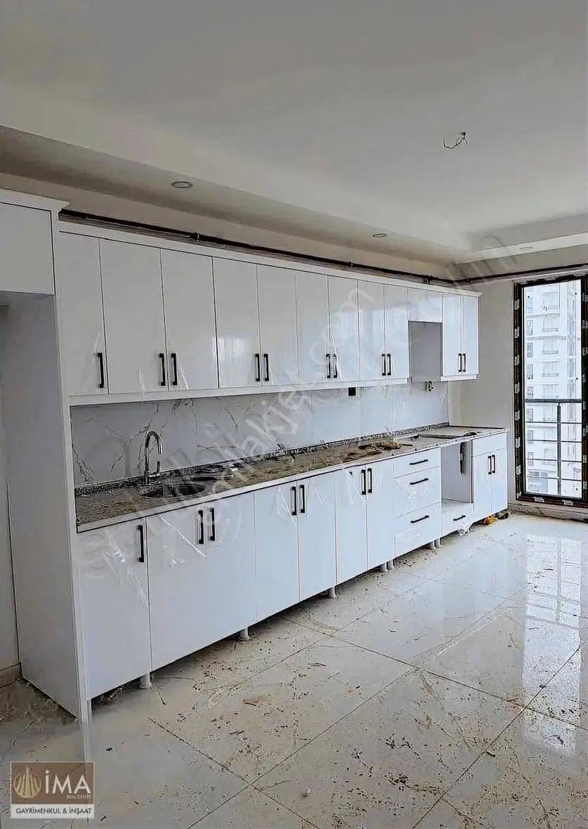 İma'dan Mardin Artuklu Ana Cadde Üzeri Satılık 3+1 Daire - Görsel 3