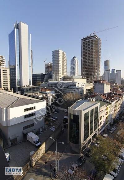 Metro Ve Kanyon Avm'ye Çok Yakın Geniş Eşyalı Lüks Ofis - Görsel 27