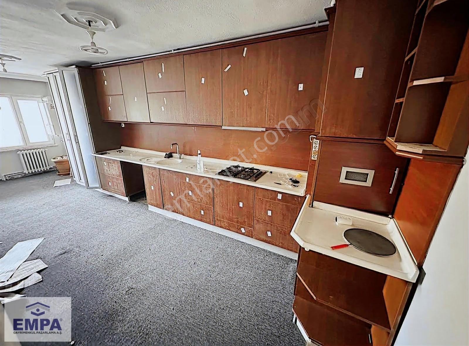 Empa'dan Sıhhiye Kavşağı Manzaralı 3+1 140m² Bakımlı Kiralık - Görsel 26