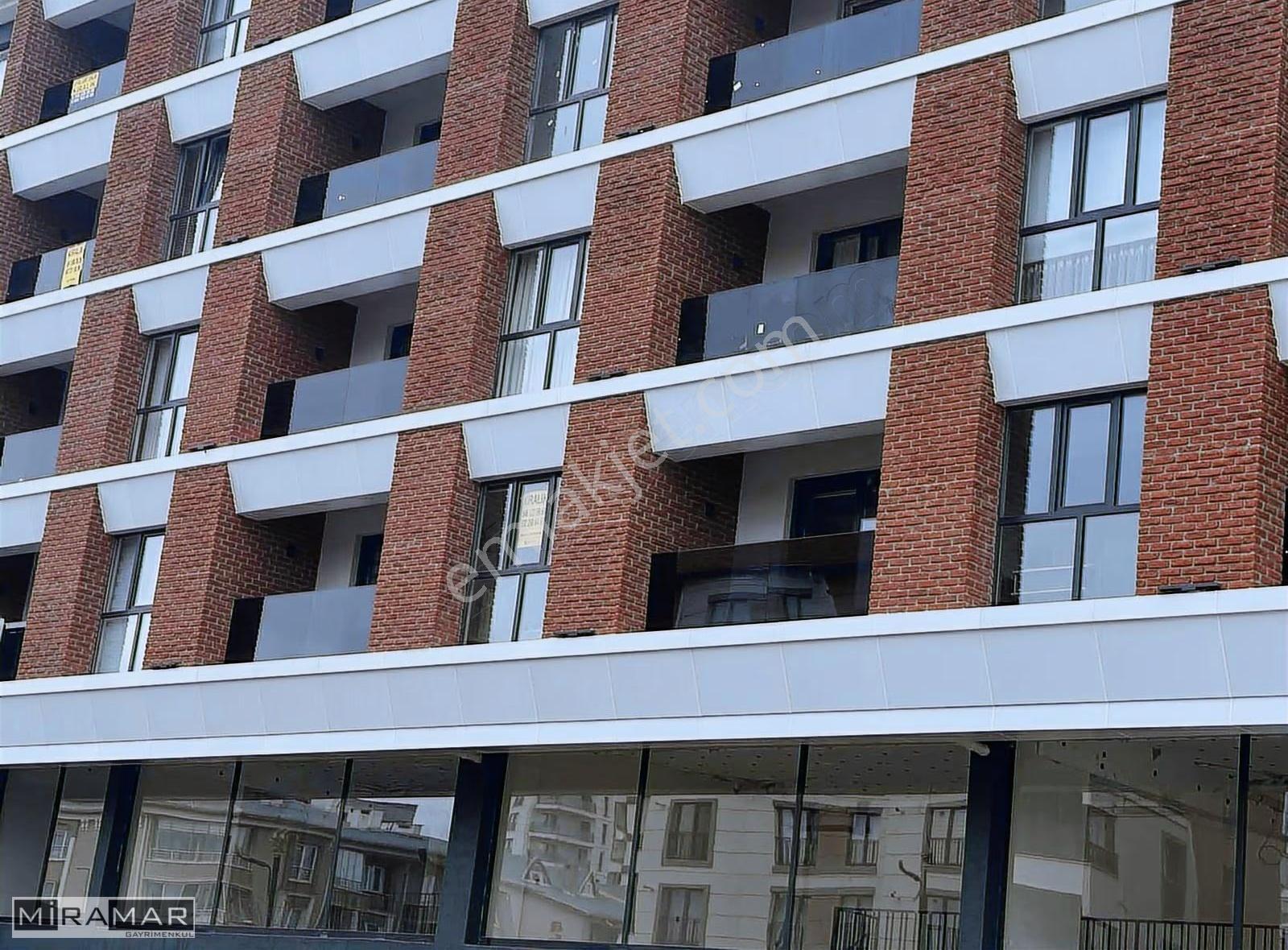 Miramar'dan Bağdat Cad. Üzeri Lüks Eşyalı Kiralık 1+1 Daire - Görsel 2