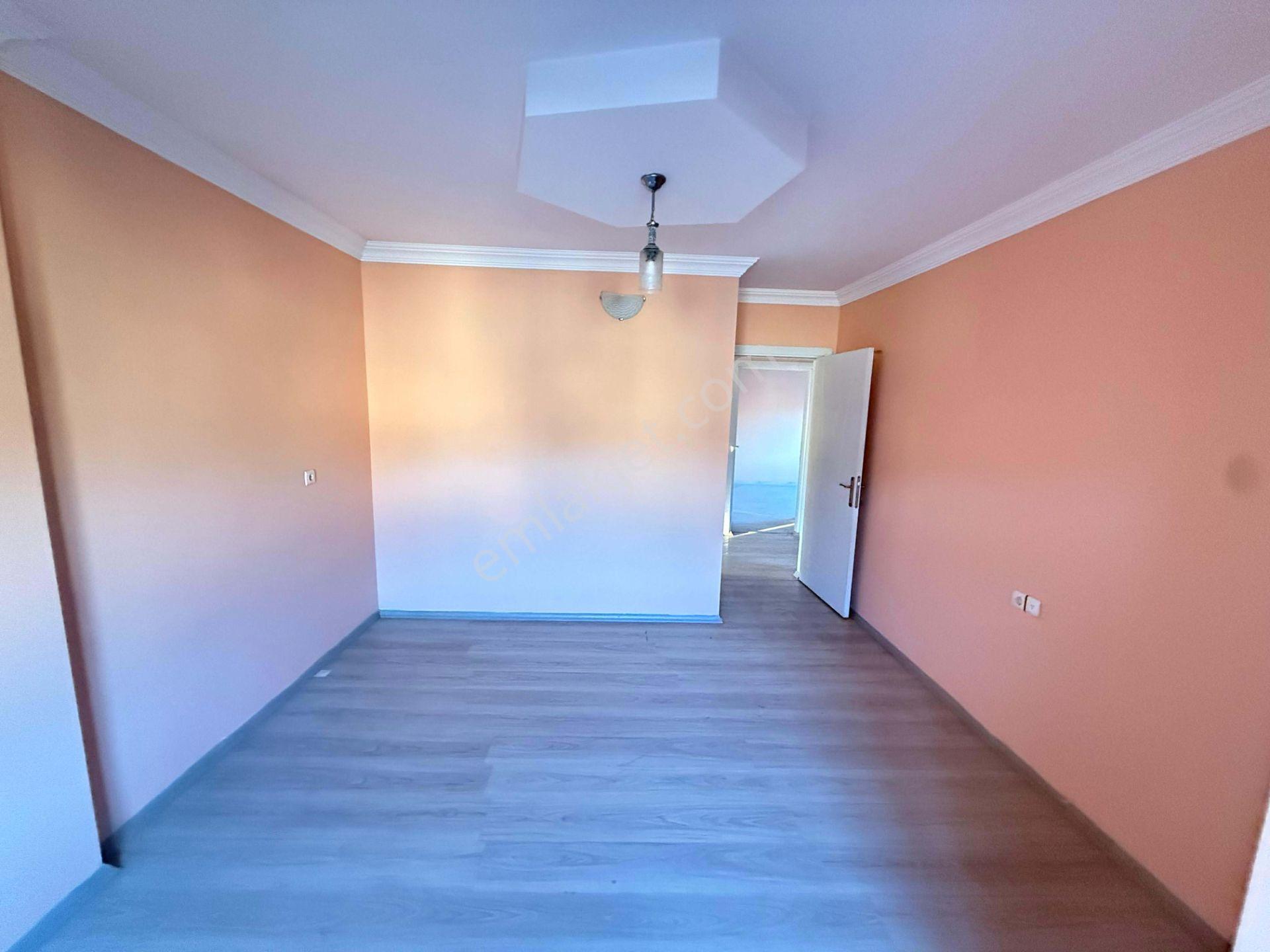 Azad-cumhuriyet Mah.(372m2) Arsa İçinde Satılık 3 Katlı Müstakil - Görsel 26