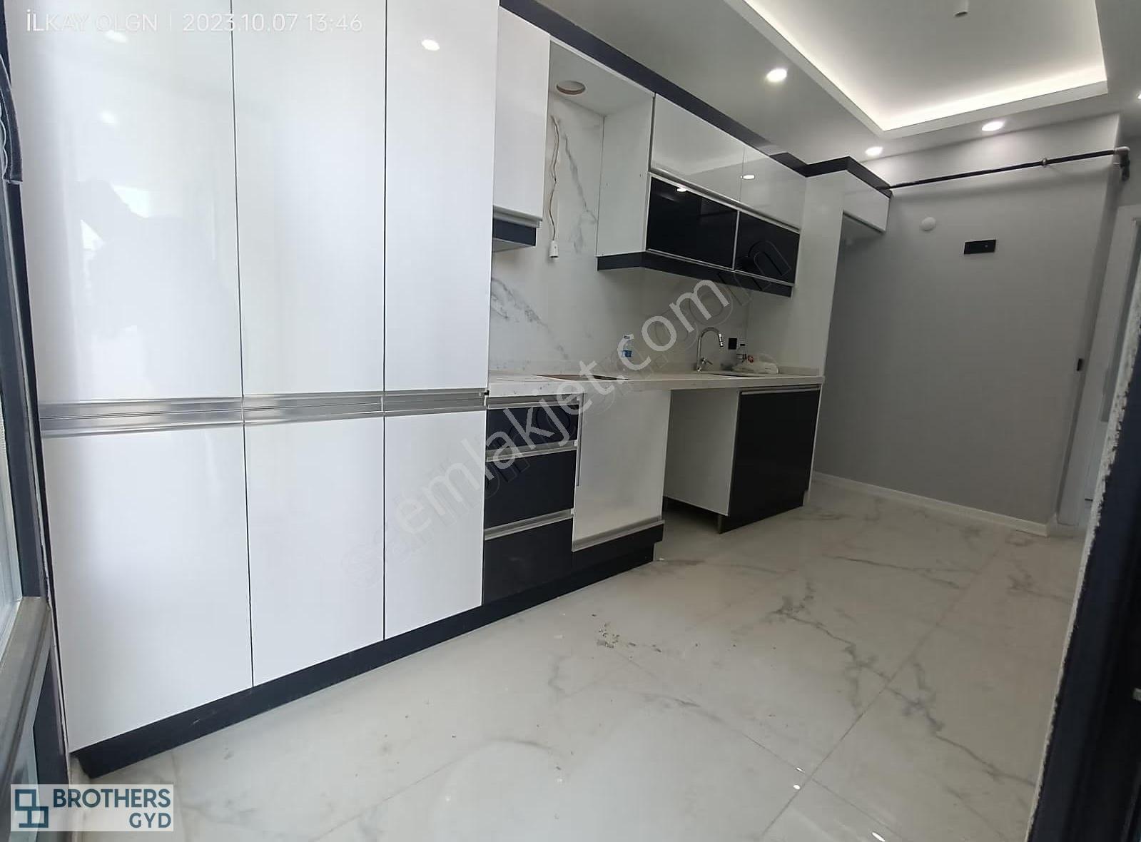 Brothersdan Kazımiye Mah.115m2 3 Yaş 2+1 Satılık İskanlı Daire - Görsel 6