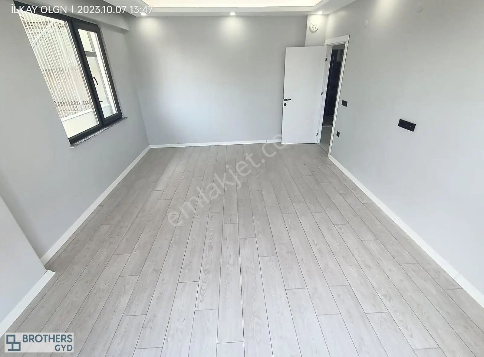 Brothersdan Kazımiye Mah.115m2 3 Yaş 2+1 Satılık İskanlı Daire - Görsel 2