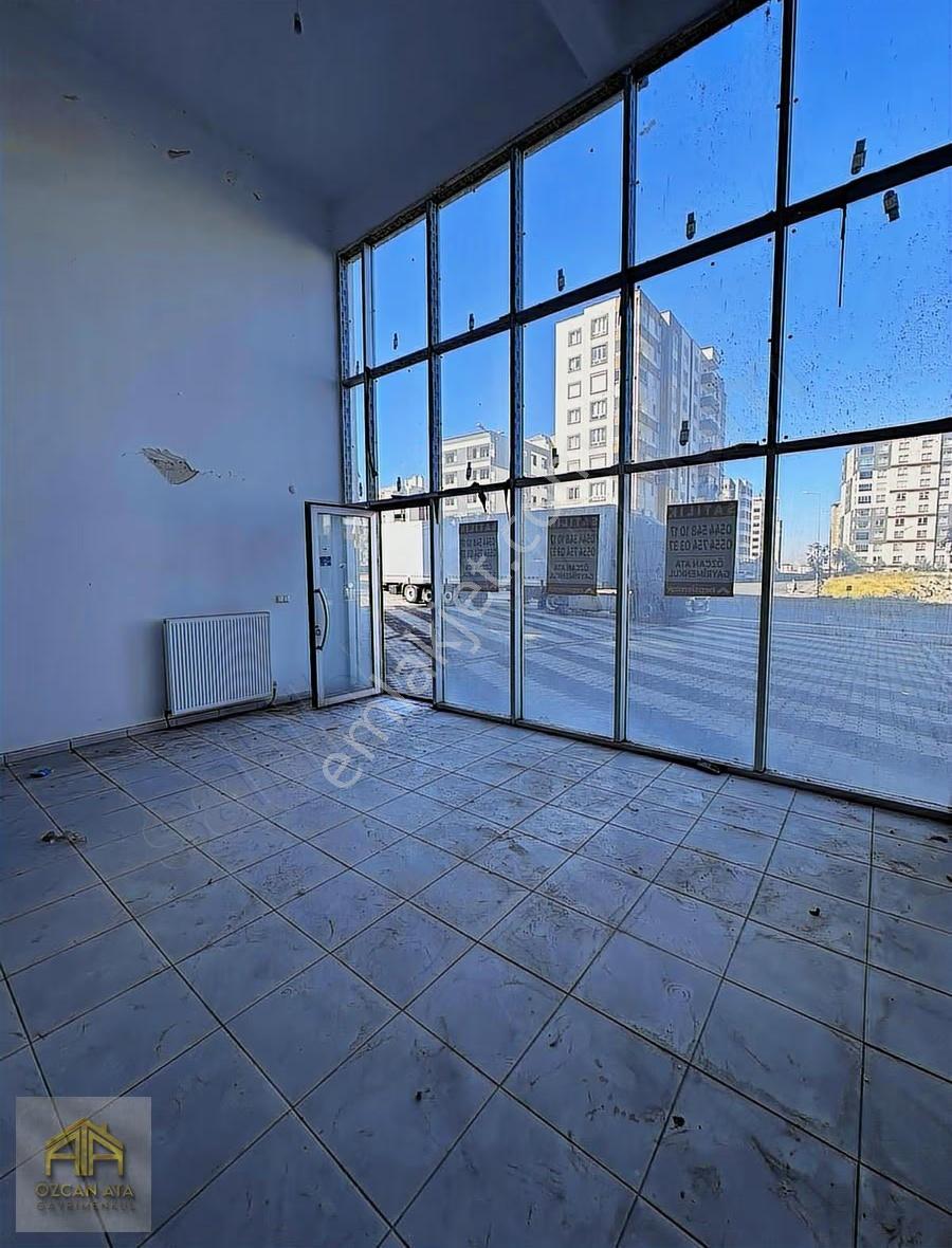 Özcan Ata Gayrimenkulden Cadde Üstünde Satılık Dükkan - Görsel 5