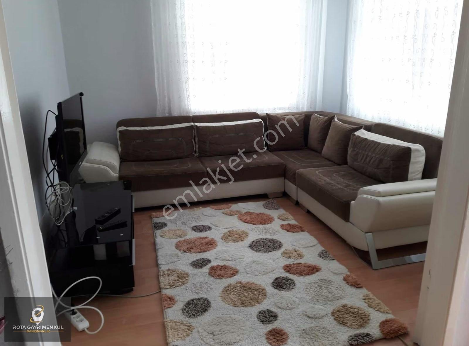 Rota'dan Karamürsel Merkezde Eşyalı Kiralık 3+1 Arakat Daire! - Görsel 2