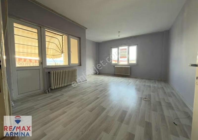 Remax Armina Site İçi Kiralık Ara Kat Daire - Görsel 10