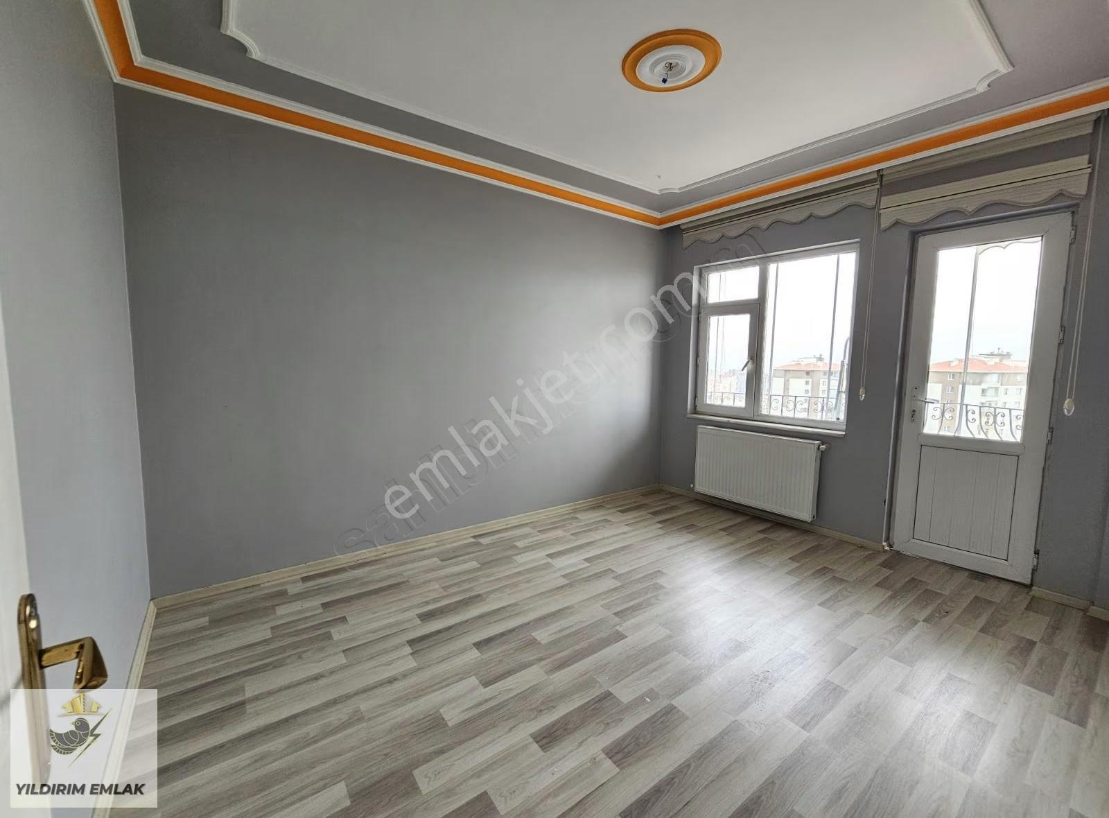 Yıldırım Emlak'tan Şehitlikte Site İçi Ara Kat 4+1 Sahane Daire - Görsel 3