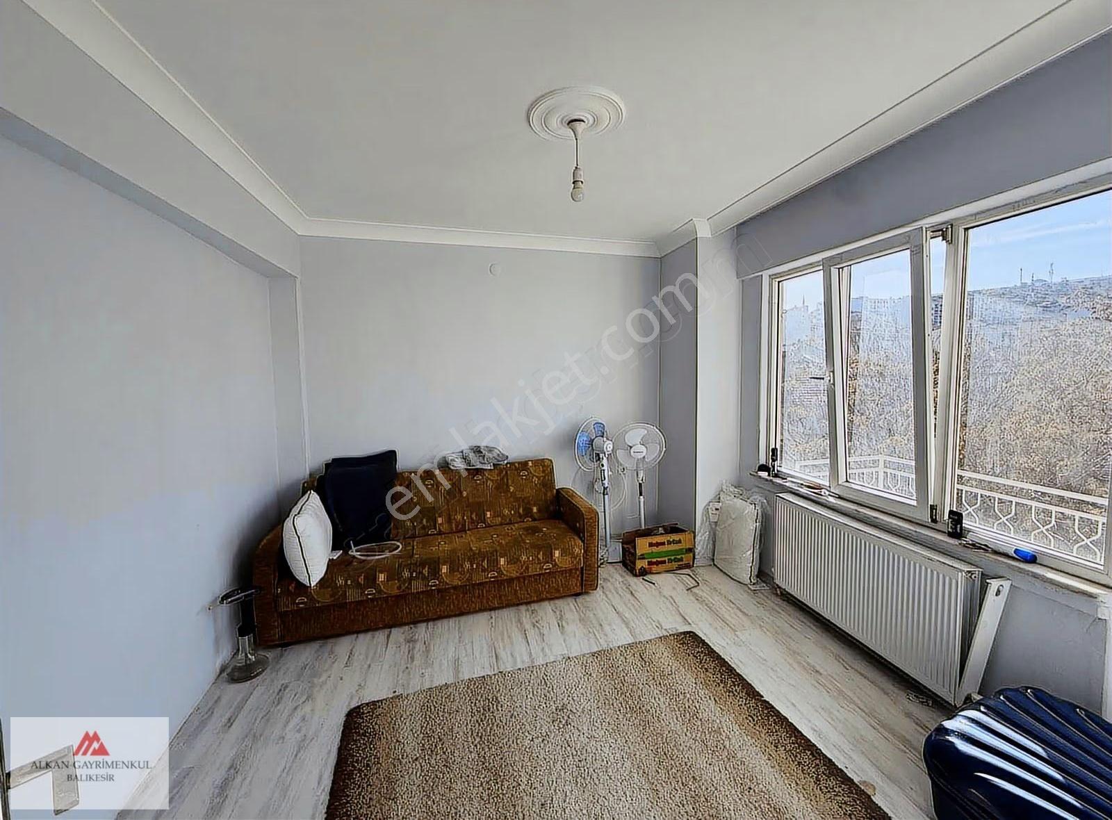 Yonca Işıklarda Ara Kat Yatırımlık 13.000 Kiracılı Daire - Görsel 6