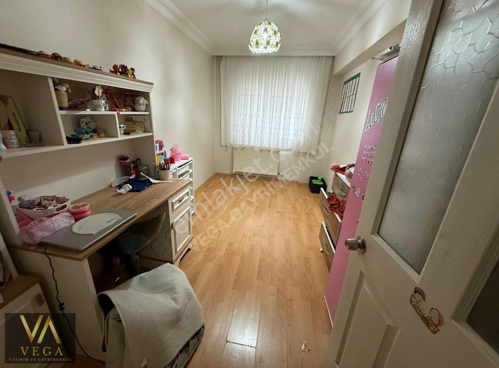 75.yıl Mah 3+1 135m2 Kapalı Mutfaklı Yüksek Zemin - Görsel 16