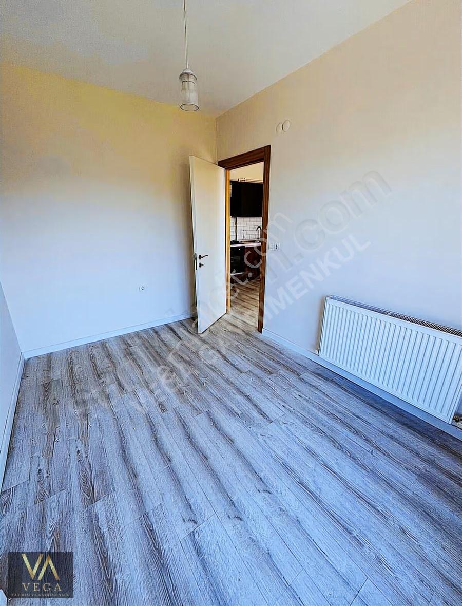 Villalar Bölgesi 2+1 Site İçi Satılık Havuz Cephe Daire - Görsel 3