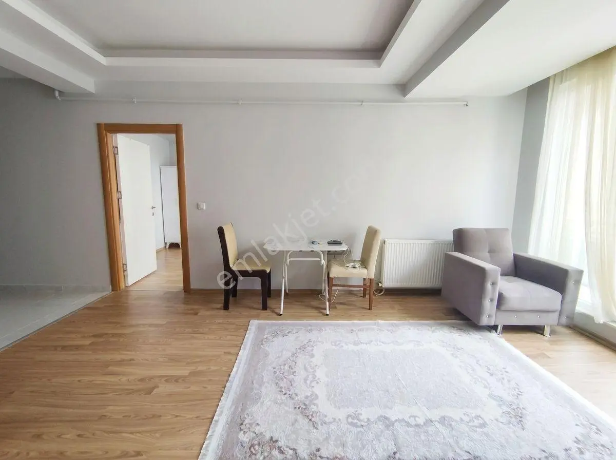 Remax Land'den Çerkezköy Tepe Cumhuruiyet Mh Kiralık Eşyalı 1+1 - Görsel 2