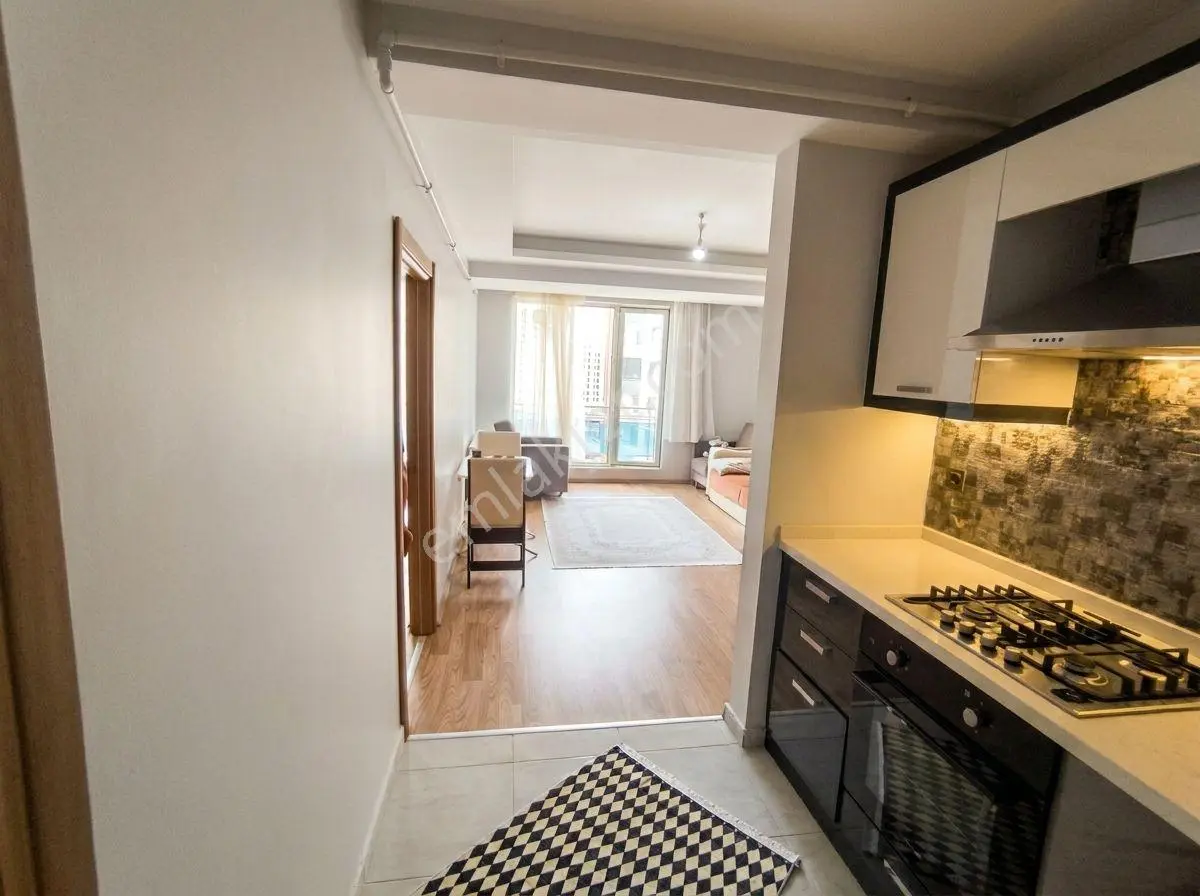 Remax Land'den Çerkezköy Tepe Cumhuruiyet Mh Kiralık Eşyalı 1+1 - Görsel 5