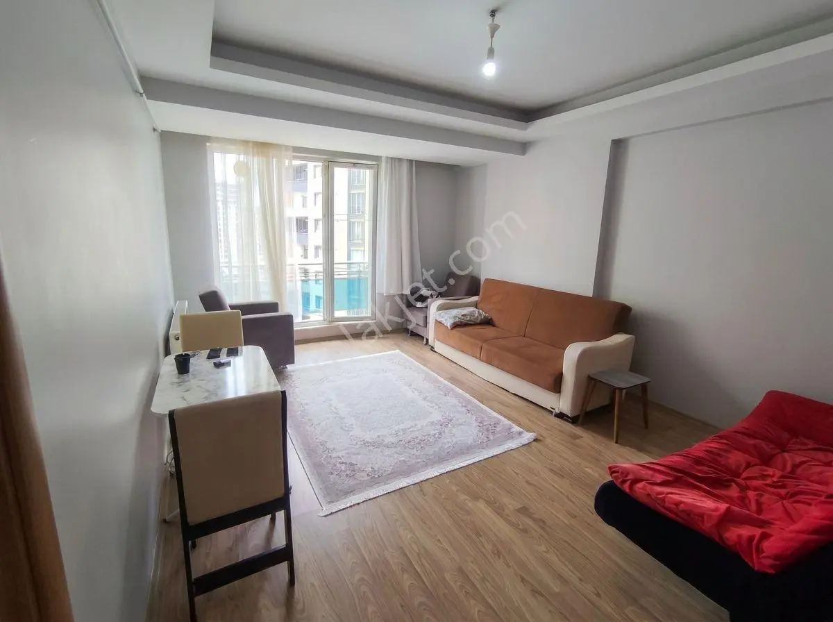 Remax Land'den Çerkezköy Tepe Cumhuruiyet Mh Kiralık Eşyalı 1+1 - Görsel 4