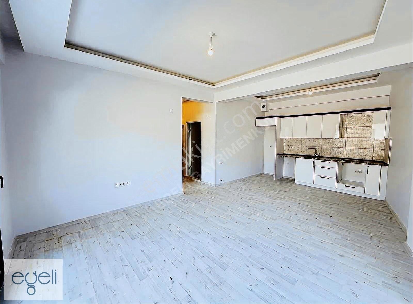 Kuşadası Davutlarda Uygun Fiyatlı 55 M2 Net Daire