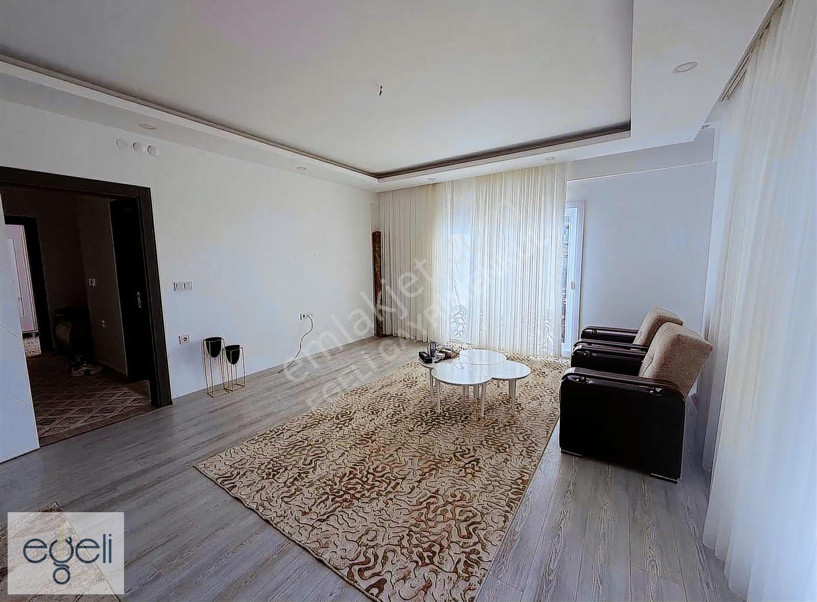 Kuşadası Davutlarda Havuzlu Site Yeni 2+1 Daire Deniz Manzaralı - Görsel 2