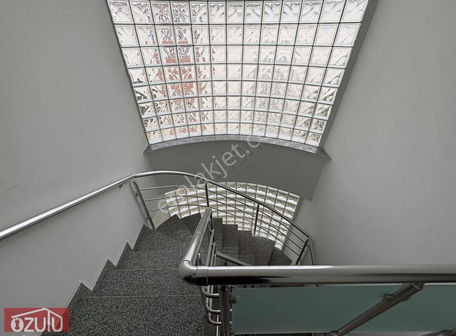 Güzeloba Kiralık 4+1 Villa( Site İçerisinde Müstakil Bahçeli) - Görsel 3
