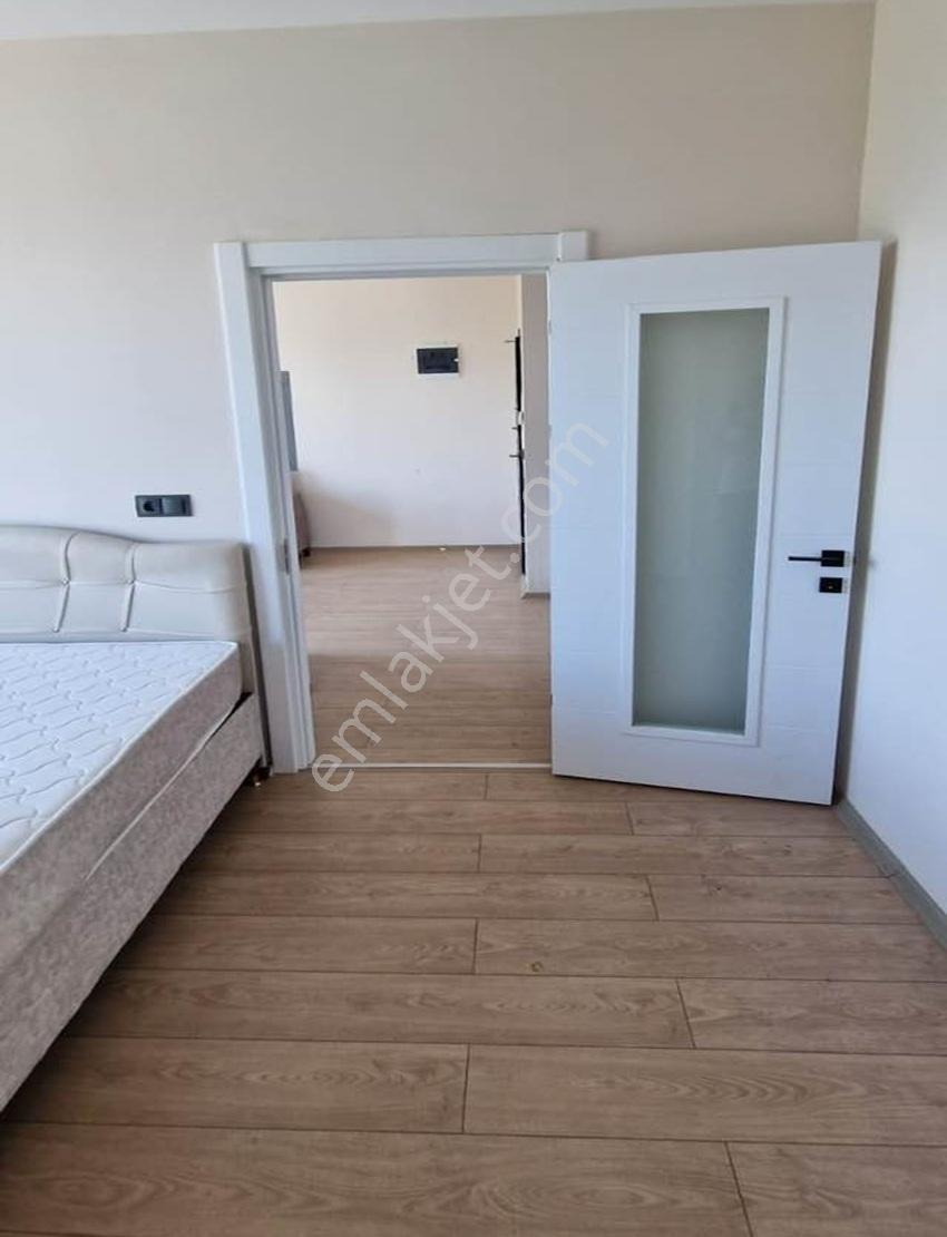 Asansörlü,havuzlu,üniversite Yakını,arakat , Eşyalı, Köşe Daire - Görsel 8
