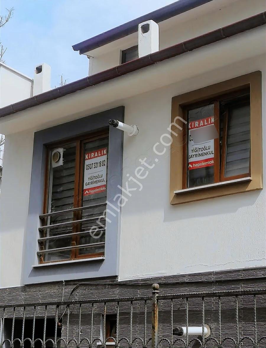 Denizli 15 Mayıs Mahallesinde 1+1/50 M2 Eşyalı Kiralık Apart !!! - Görsel 2