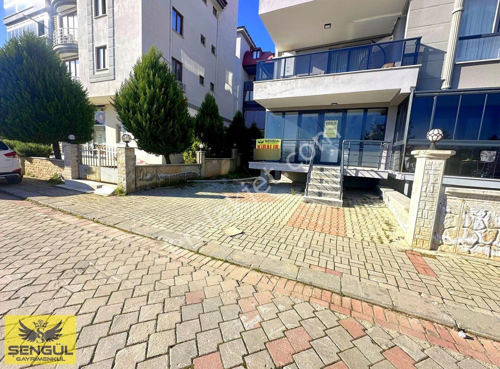 Şengül Gayrimenkul'den Çakmakta Önü Açık Kiralık Dükkan - Görsel 17