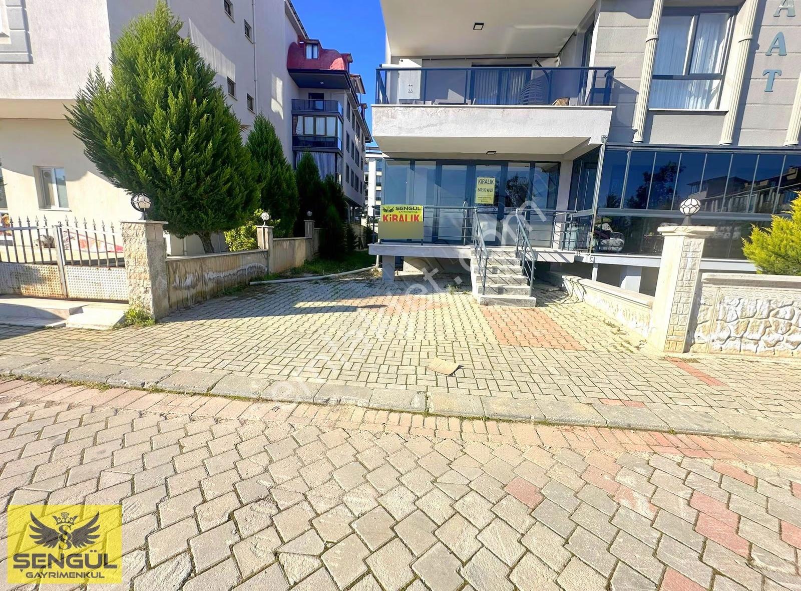 Şengül Gayrimenkul'den Çakmakta Önü Açık Kiralık Dükkan - Görsel 19