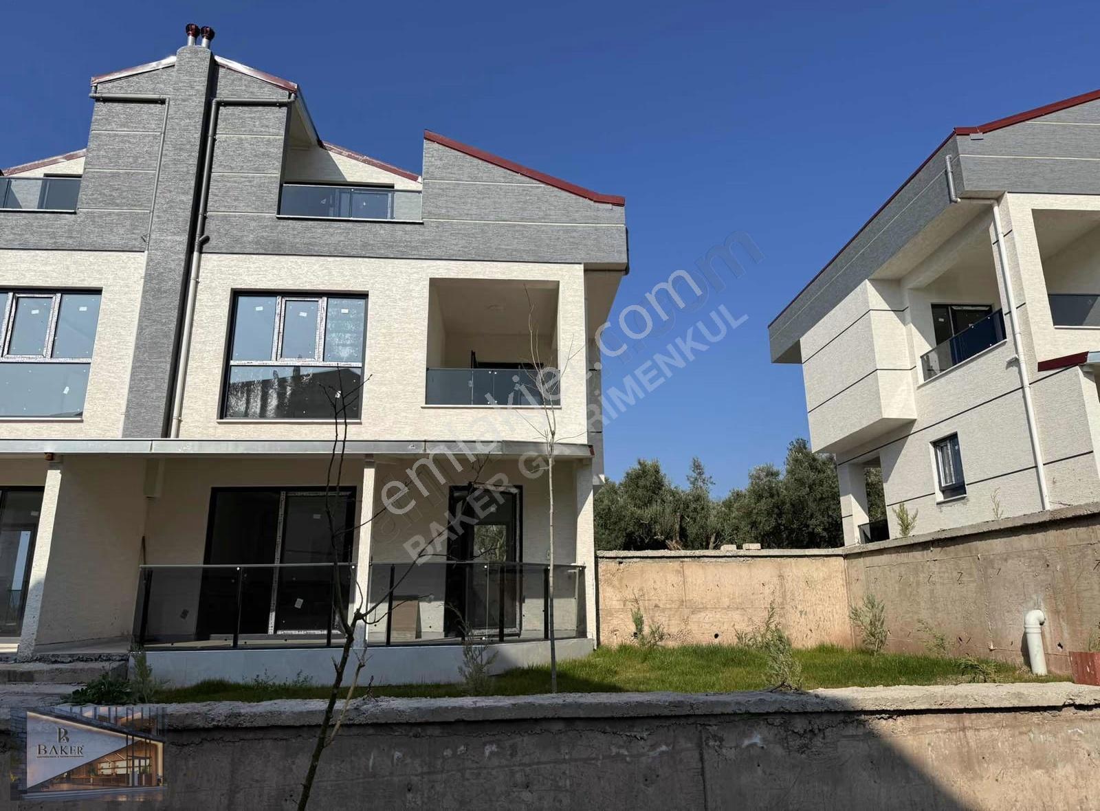 Baker'den Kurşunluda Sıfır Triplex Villa - Görsel 15