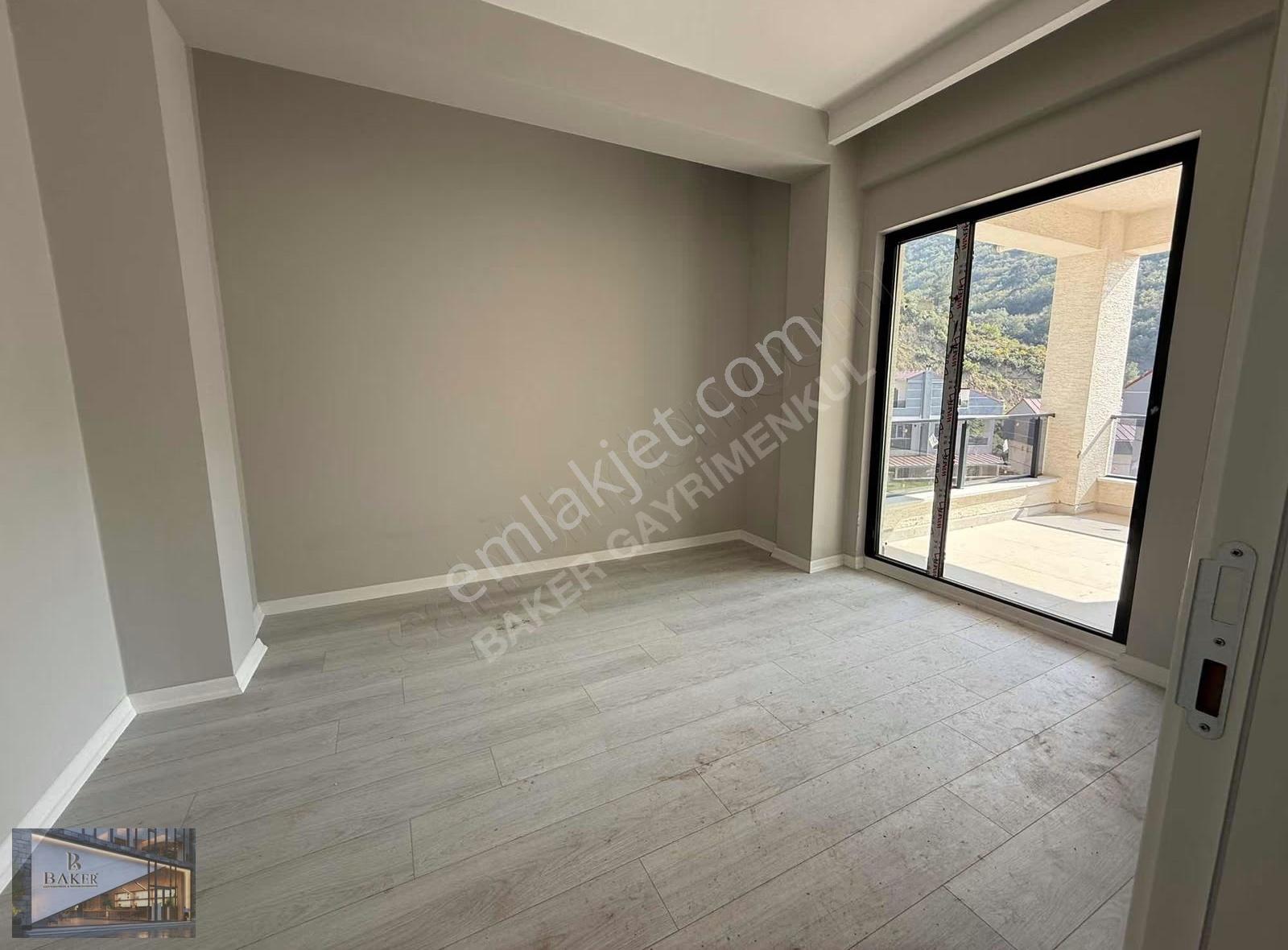 Baker'den Kurşunluda Sıfır Triplex Villa - Görsel 22