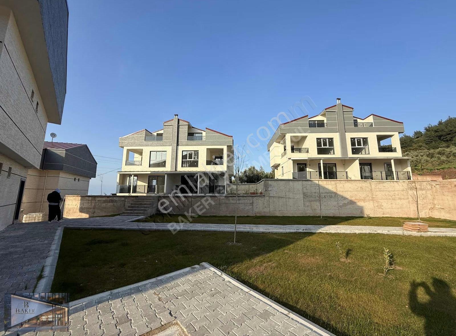 Baker'den Kurşunluda Sıfır Triplex Villa - Görsel 13