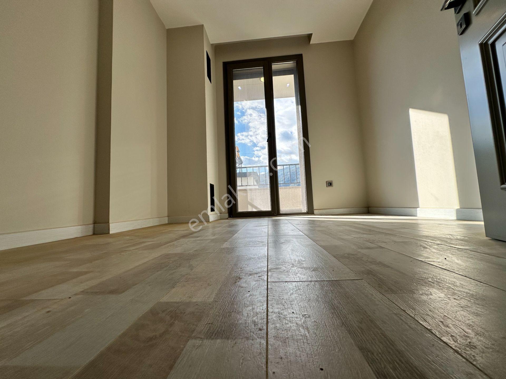 ▀mera Emlaktan Gürede Akıllı Ev Sistemli Havuzlu 4+1 Lüx Villa - Görsel 18