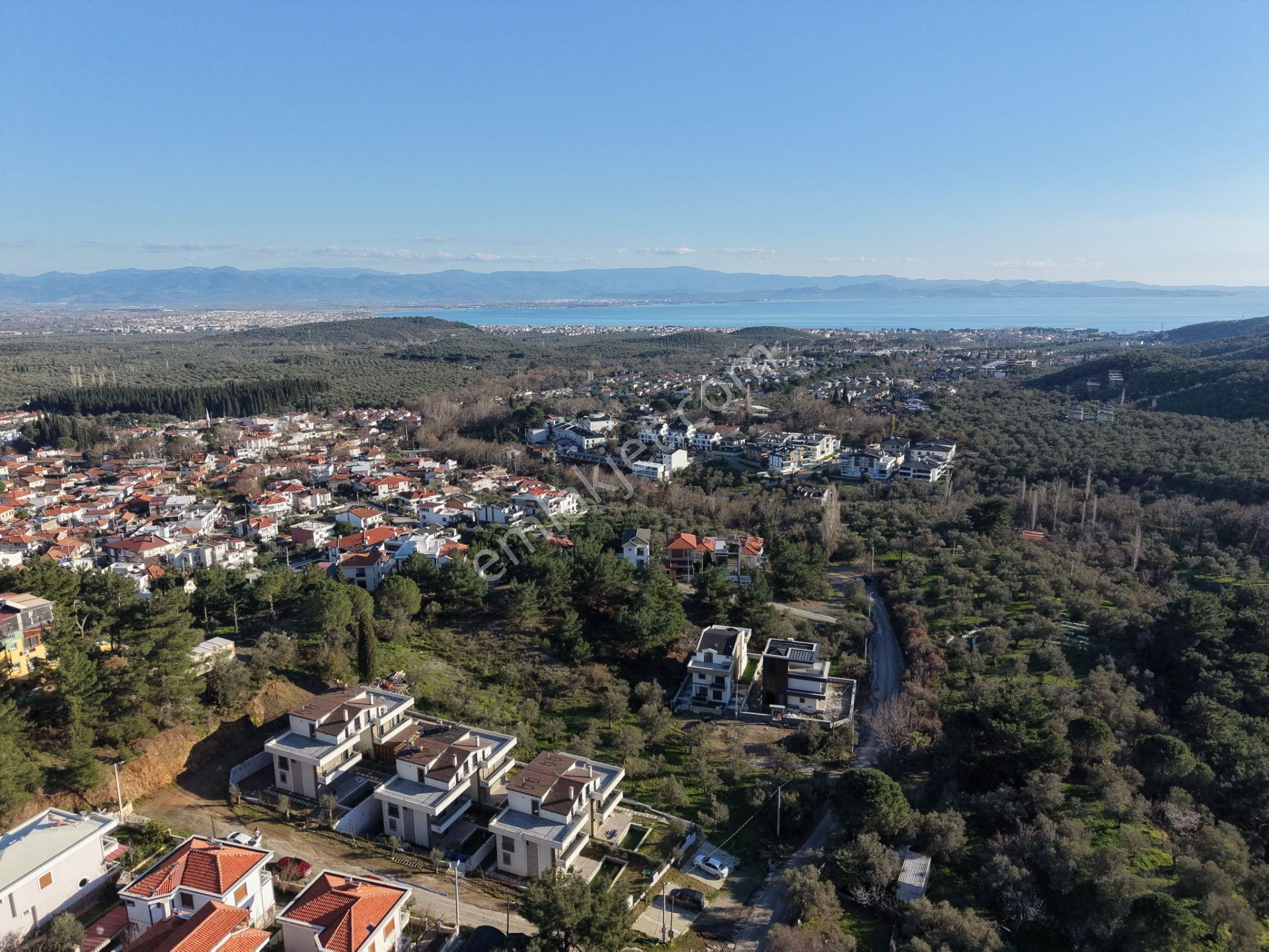 ▀mera Emlaktan Gürede Akıllı Ev Sistemli Havuzlu 4+1 Lüx Villa - Görsel 8