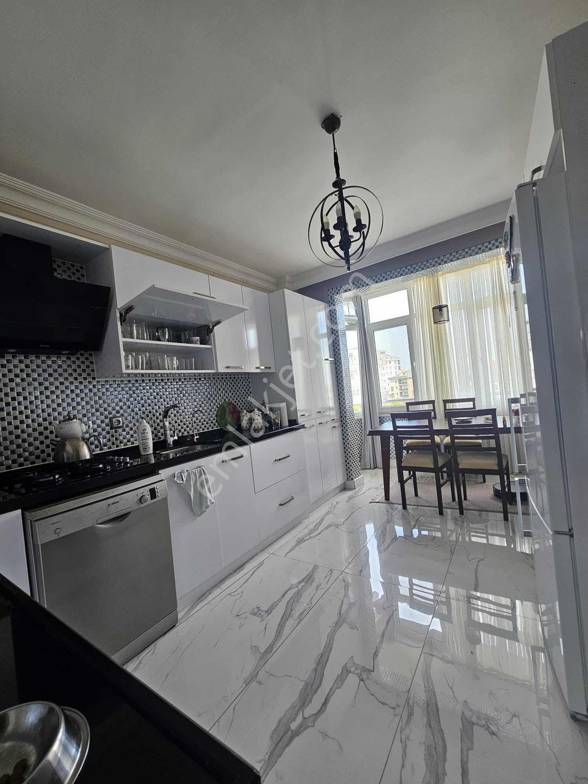 Büyükçekmece Satılık Düplex 5+1 Daire - Görsel 17