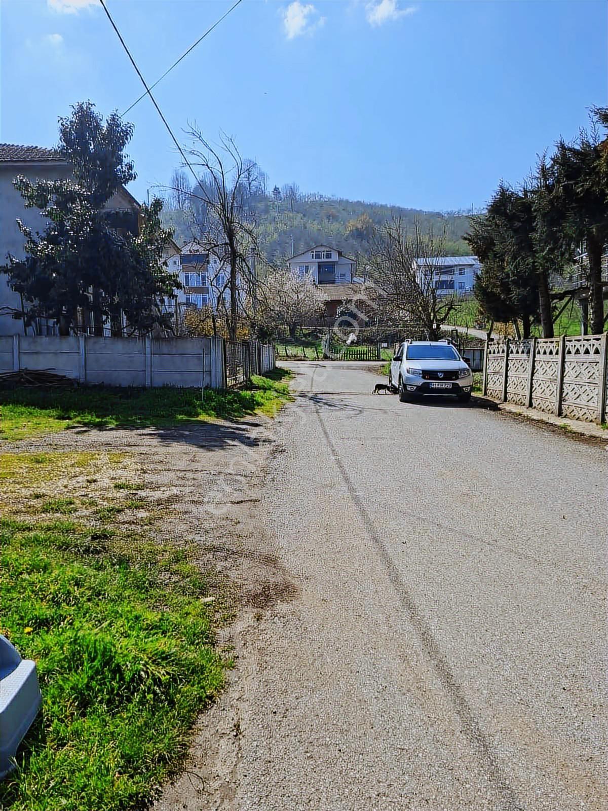 Ruşen Aydın Gyd'dan Kaynaşlı Karaçalı'da Satılık 295 M2 Arsa - Görsel 31